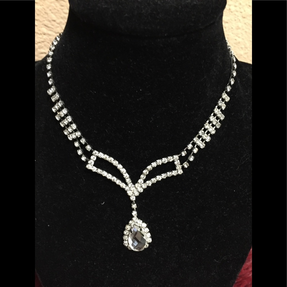 Bling rhinestone necklace